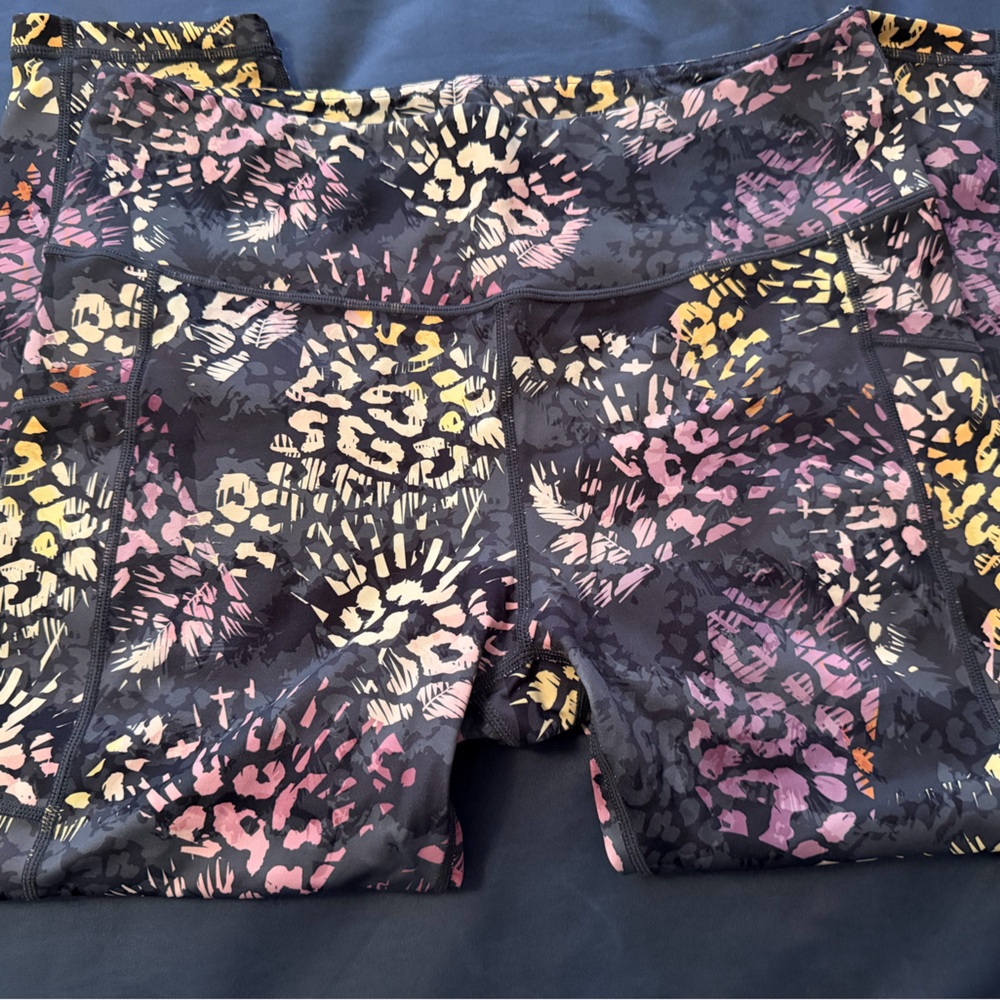 Constantly Varied Gear Untamed Capri Leggings